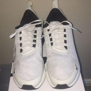 Women’s Nike air max 270